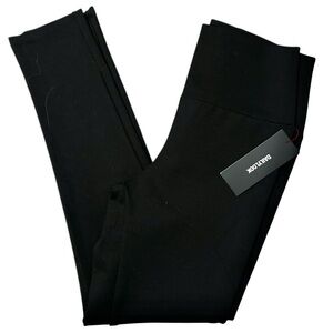 Dailylook NWT Women’s Size L Black Ponte Pull On Slim Skinny Leg Pants